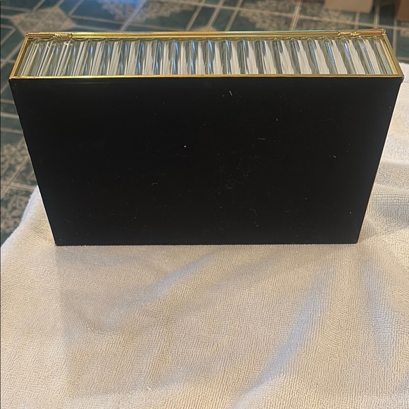 Elegant Glass Jewelry Box with Gold Trim & Gold Chain Lid Holder - Picture 8 of 8